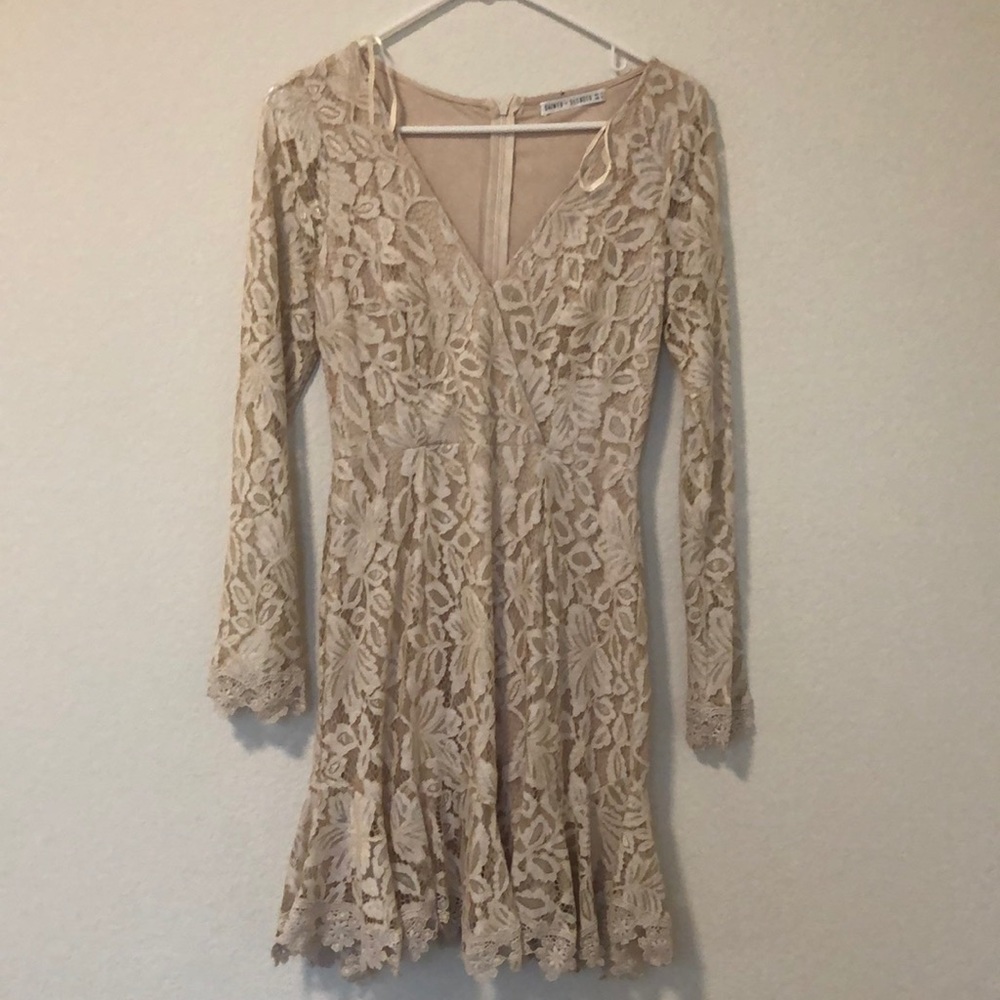 Missguided lace dress
